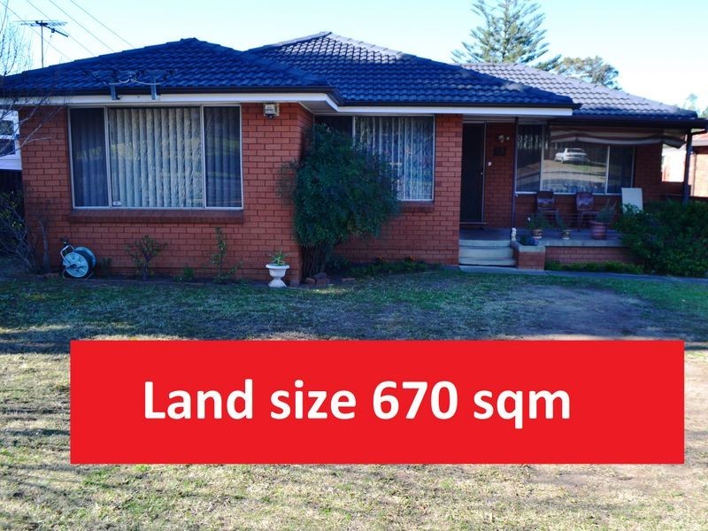77 AVOCA ROAD, Canley Heights NSW 2166