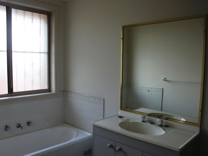 2A Bangor Street, Guildford NSW 2161