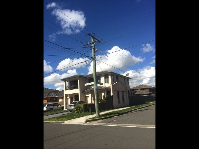68 & 68A Buckingham Street, Canley Heights NSW 2166