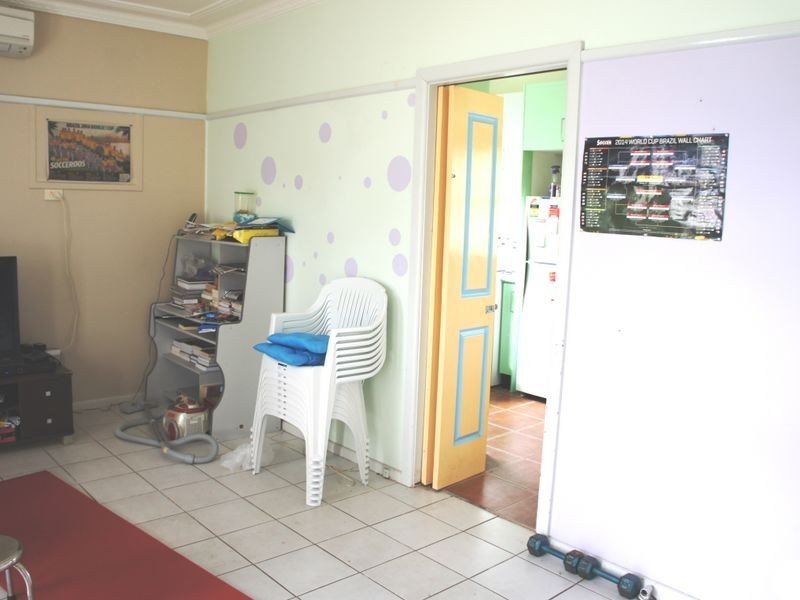 69 Smiths Ave, Cabramatta NSW 2166