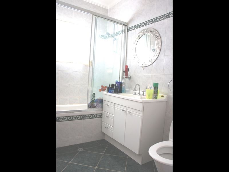 69 Smiths Ave, Cabramatta NSW 2166