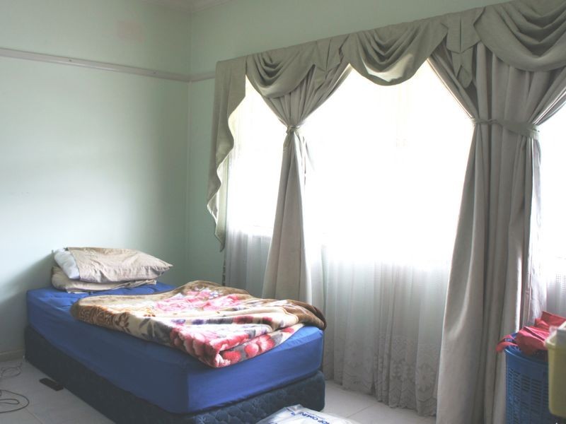 69 Smiths Ave, Cabramatta NSW 2166