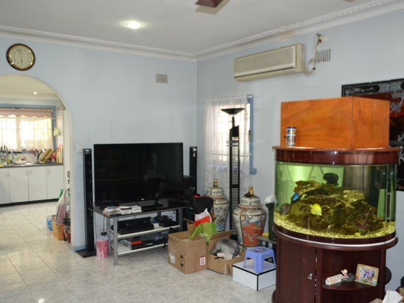 703 Cabramatta Road, Bonnyrigg NSW 2177