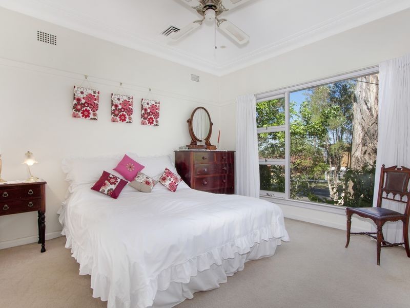30 Links Avenue, Cabramatta NSW 2166