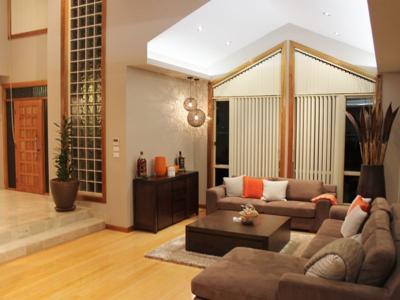 30 San Cristobal Drive, Green Valley NSW 2168