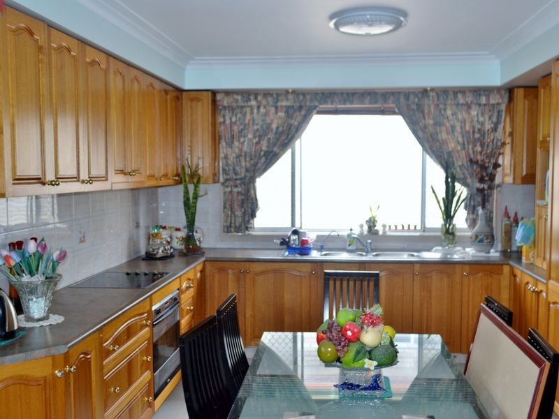 213 Green Valley Road, Green Valley NSW 2168