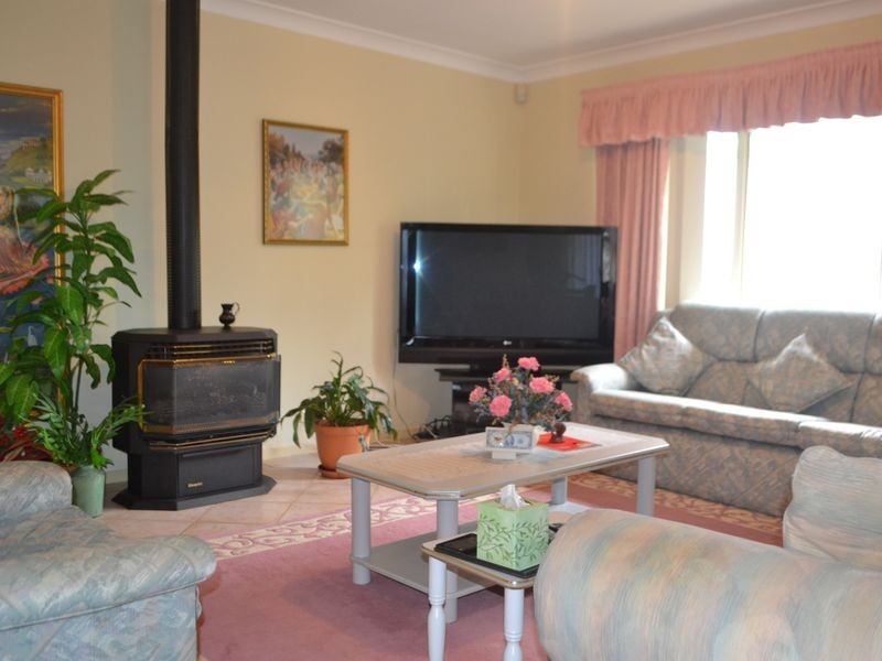 West Hoxton NSW 2171