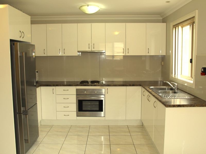 21 Kiora Street, Canley Heights NSW 2166