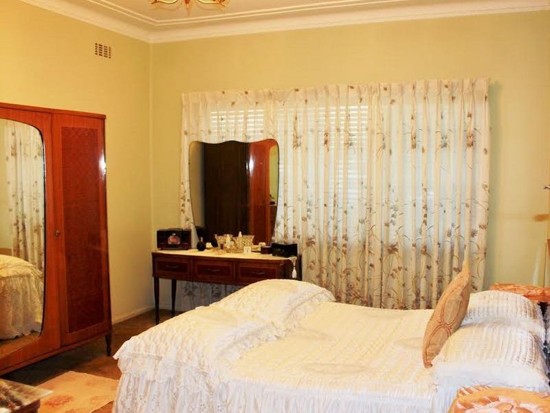 39 Edensor Road, Cabramatta NSW 2166