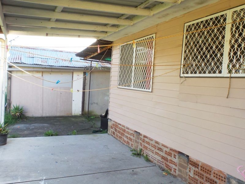 63 Madeline Street, Fairfield West NSW 2165