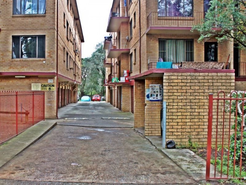 33/91A – 9 Longfield Street, Cabramatta NSW 2166