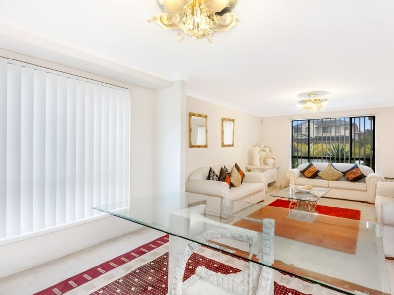 3 Capricorn Boulevarde, Green Valley NSW 2168