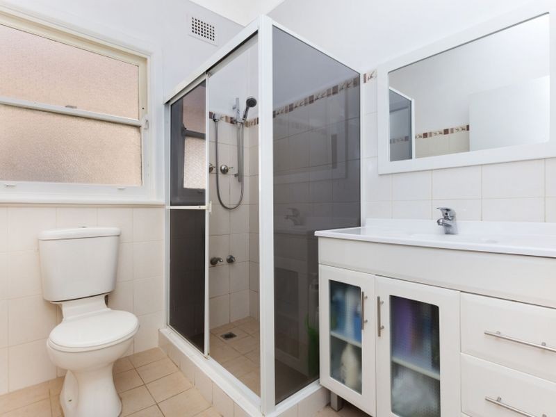 11 Ramsay Street, Canley Vale NSW 2166