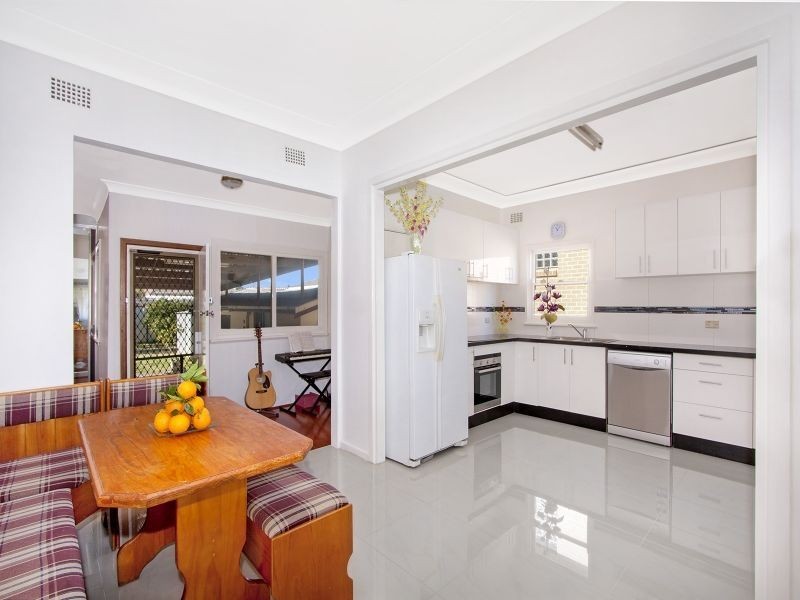 24 Theresa Street, Smithfield NSW 2164