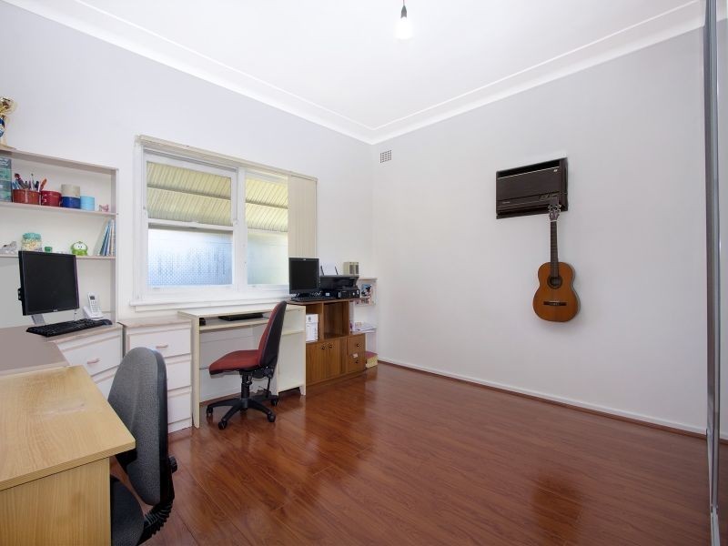 24 Theresa Street, Smithfield NSW 2164