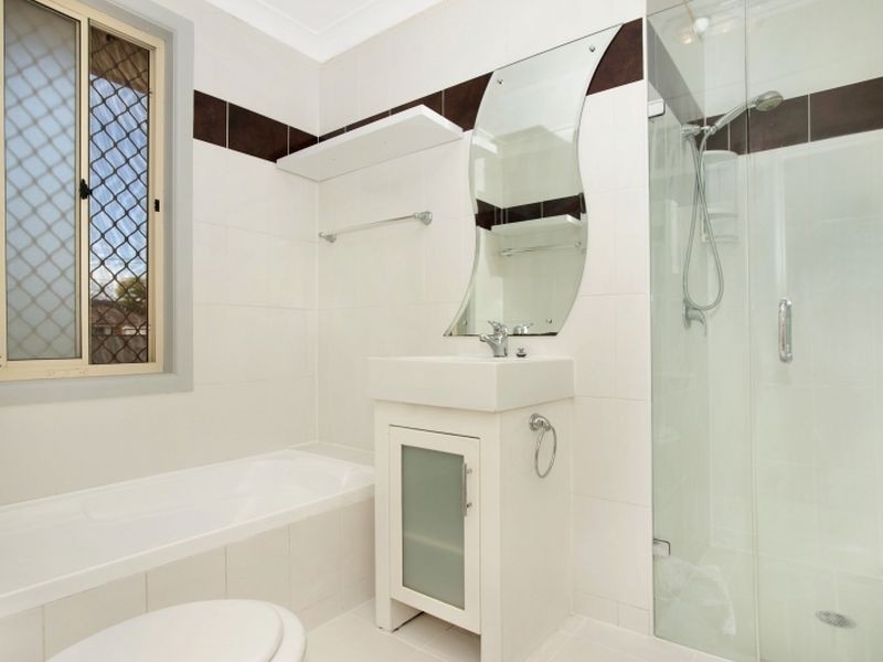 9 Huntley Place, Cartwright NSW 2168