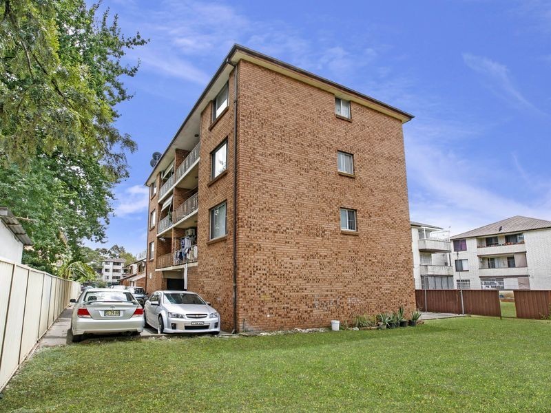 10/82 McBurney Road, Cabramatta NSW 2166
