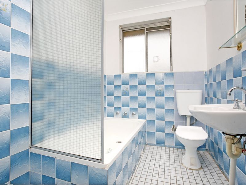 10/82 McBurney Road, Cabramatta NSW 2166