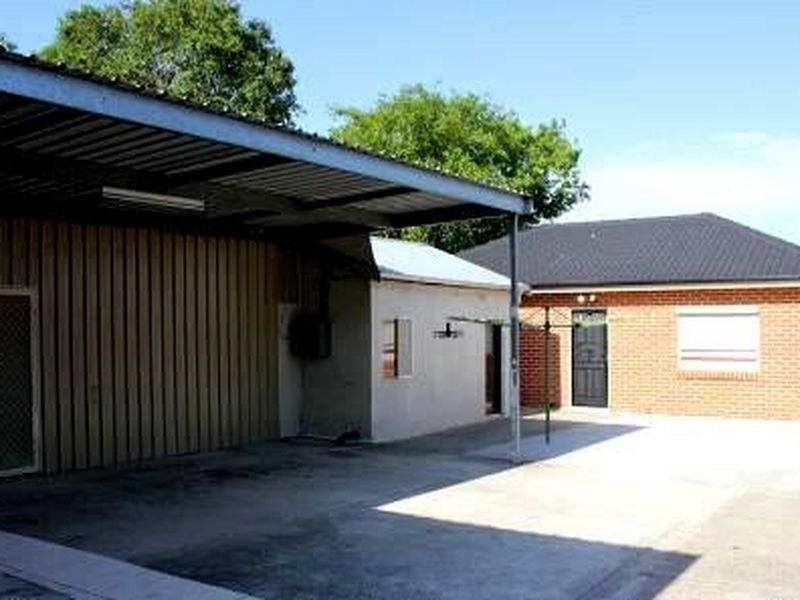 158 Cambridge Street, Canley Heights NSW 2166