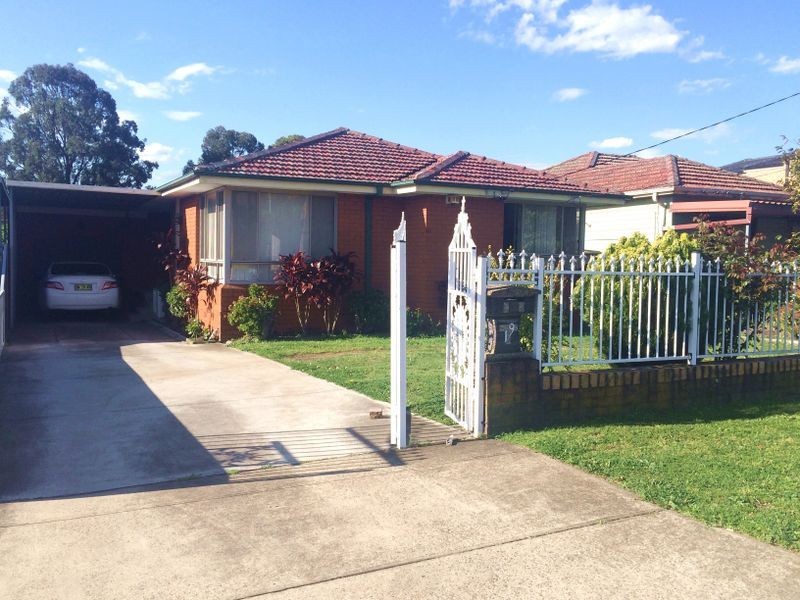 19 Mittiamo Street, Canley Heights NSW 2166