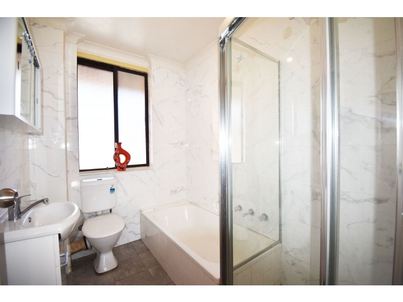 4/26 St Johns Road, Cabramatta NSW 2166