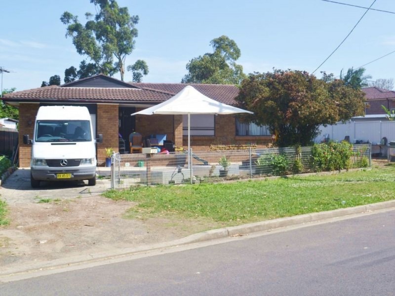 22 Fraser Road, Canley Vale NSW 2166