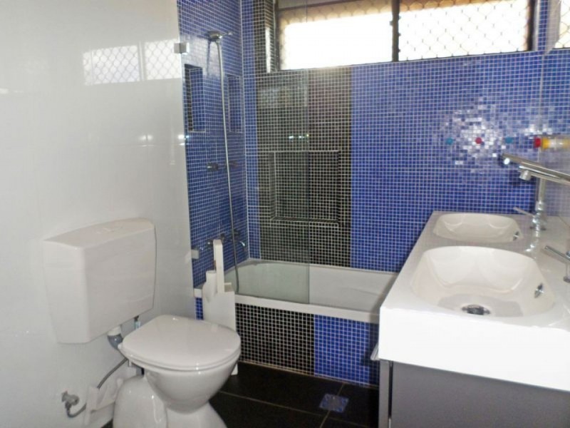 22 Fraser Road, Canley Vale NSW 2166