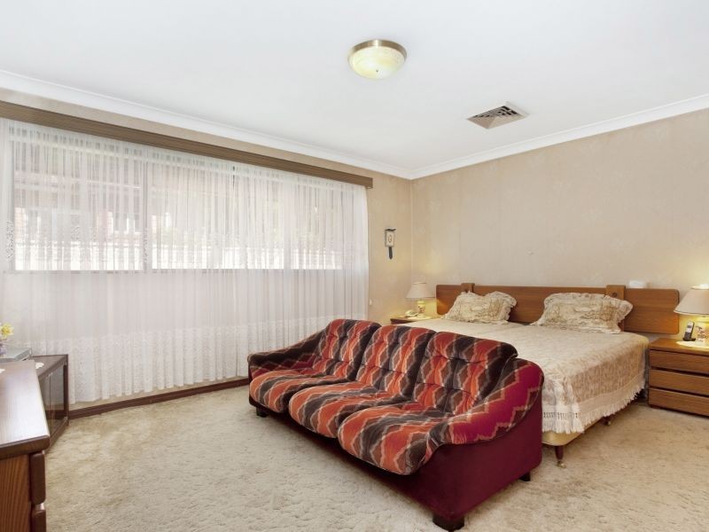 4 Chancery Street, Canley Vale NSW 2166