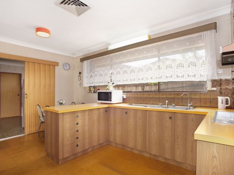 4 Chancery Street, Canley Vale NSW 2166