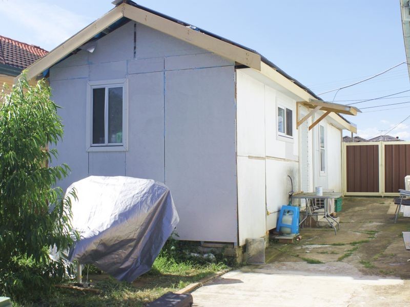 121 Stella Street, Fairfield Heights NSW 2165