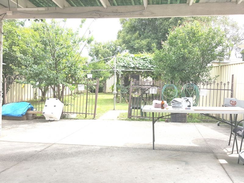 482 The Horsley Drive, Fairfield NSW 2165