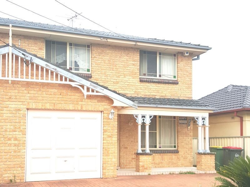 2A Claremont Avenue, Canley Heights NSW 2166