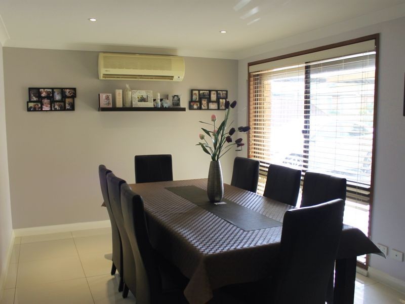48 Glen Elgin Crescent, Edensor Park NSW 2176