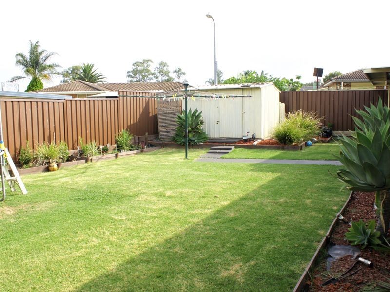 48 Glen Elgin Crescent, Edensor Park NSW 2176