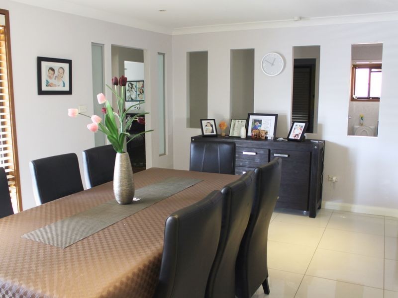 48 Glen Elgin Crescent, Edensor Park NSW 2176