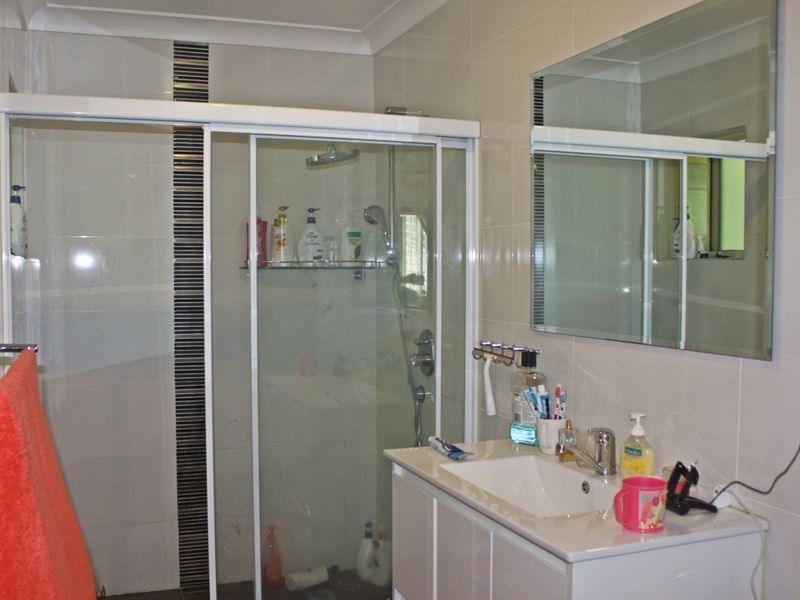 5 Parker Street, Fairfield NSW 2165