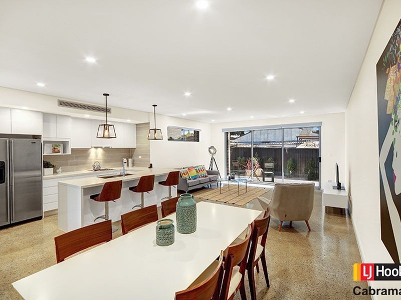 25 George Street, Canley Heights NSW 2166