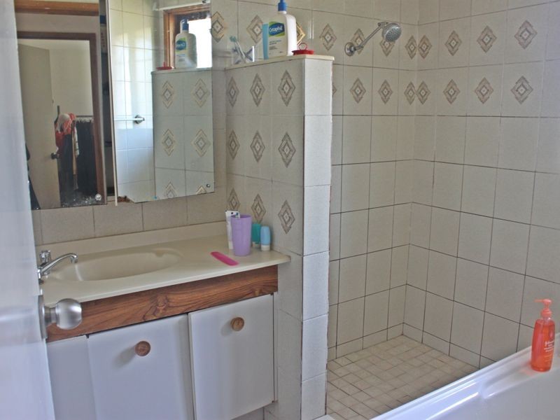 20 Sunny Place, St Johns Park NSW 2176