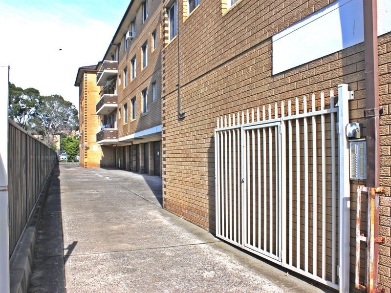 4/60 Mcburney Road, Cabramatta NSW 2166