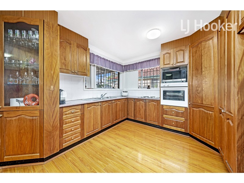 6 Venus Place, Lansvale NSW 2166