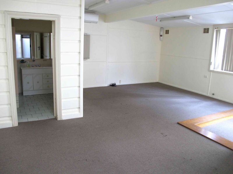 114 PARKES STREET, Helensburgh NSW 2508