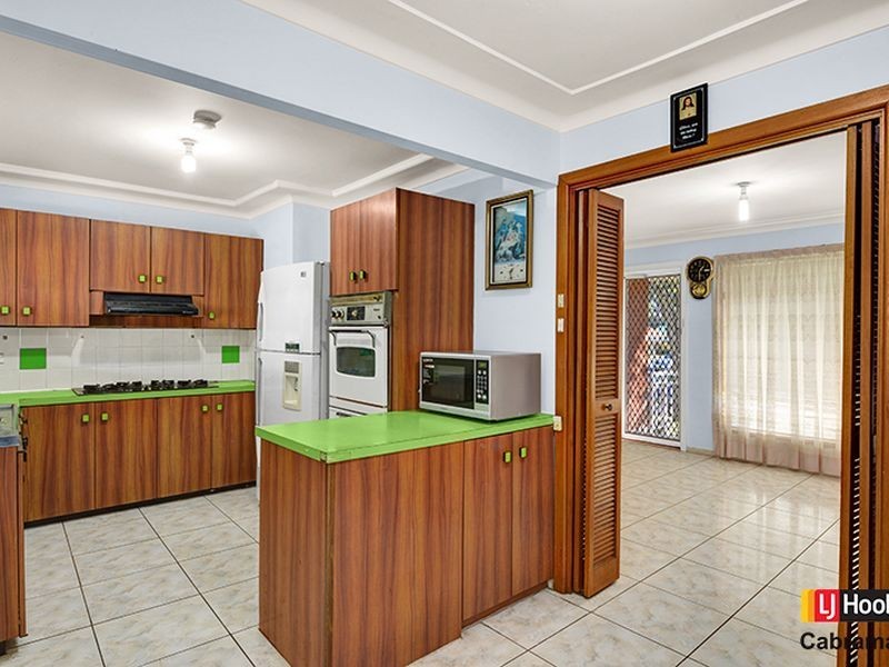 15 Mellick Street, Fairfield West NSW 2165