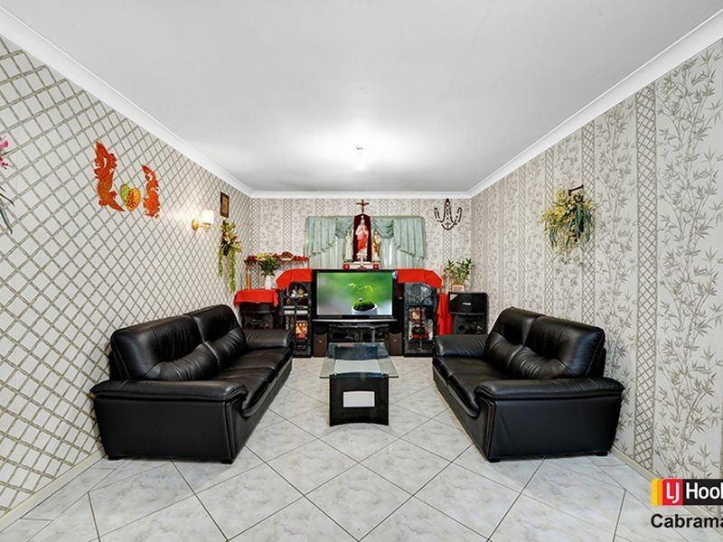 15 Mellick Street, Fairfield West NSW 2165