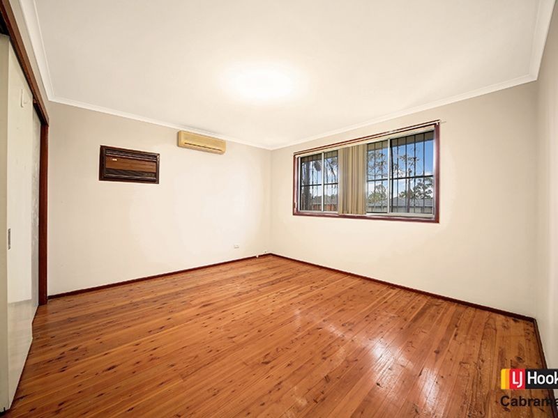 12 Tantani Avenue, Green Valley NSW 2168