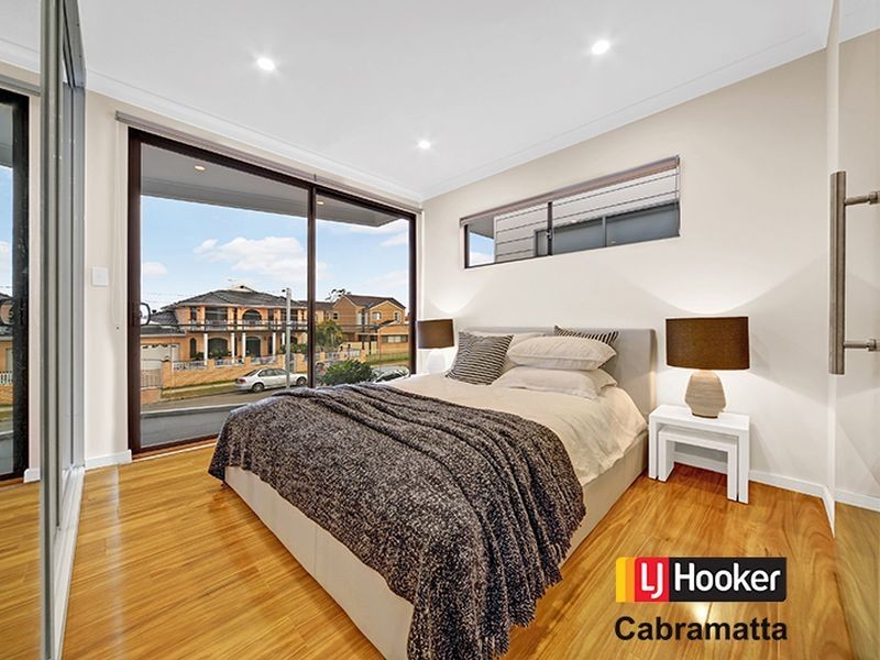 25 George Street, Canley Heights NSW 2166