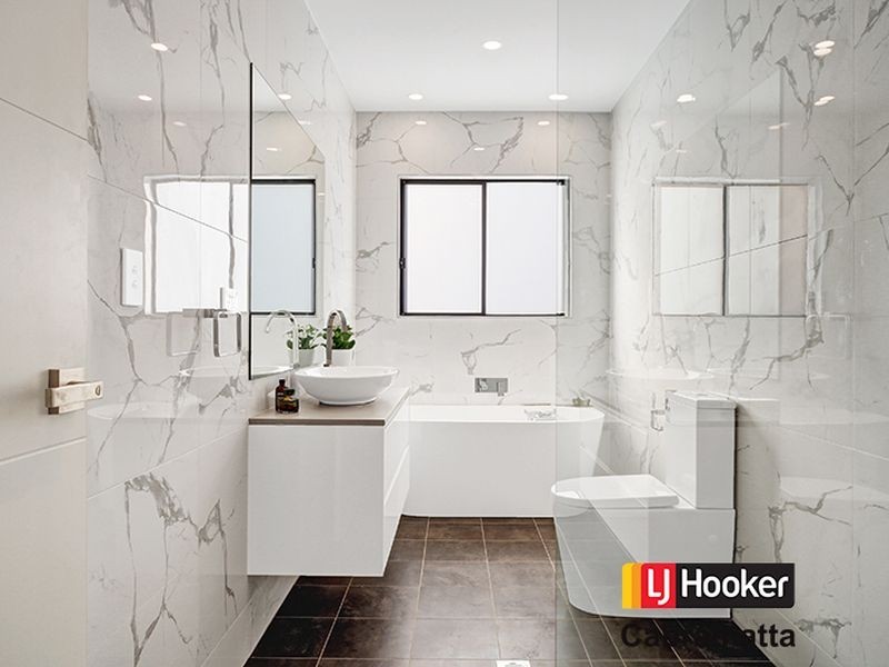 25 George Street, Canley Heights NSW 2166