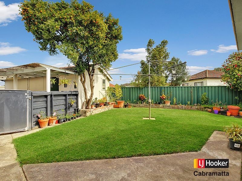 18 Alt Street, Smithfield NSW 2164