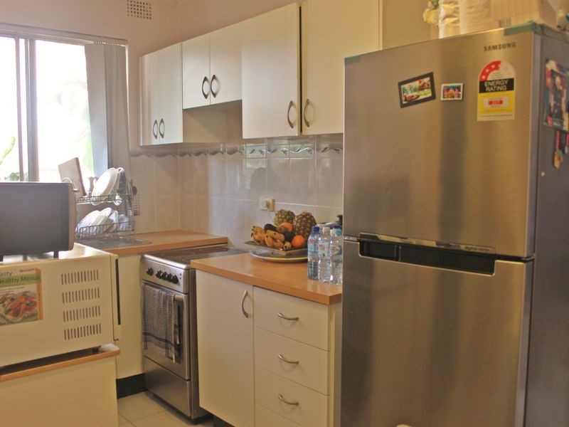 2/47 Cumberland Street, Cabramatta NSW 2166