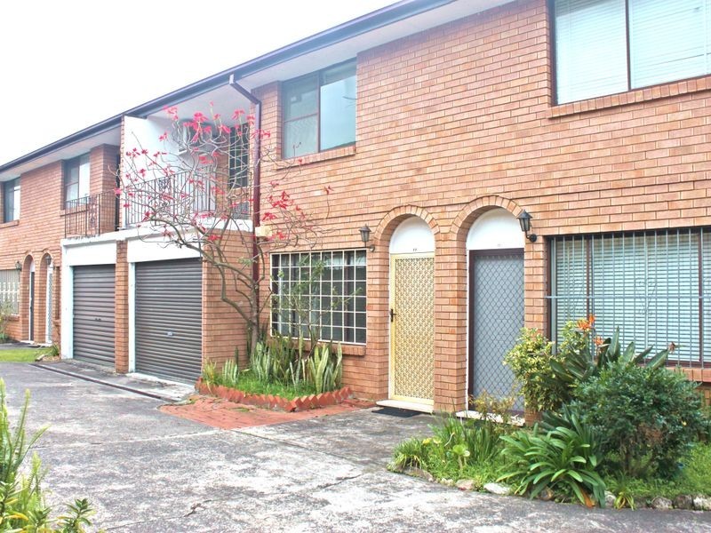 12/108 Wattle Avenue, Carramar NSW 2163