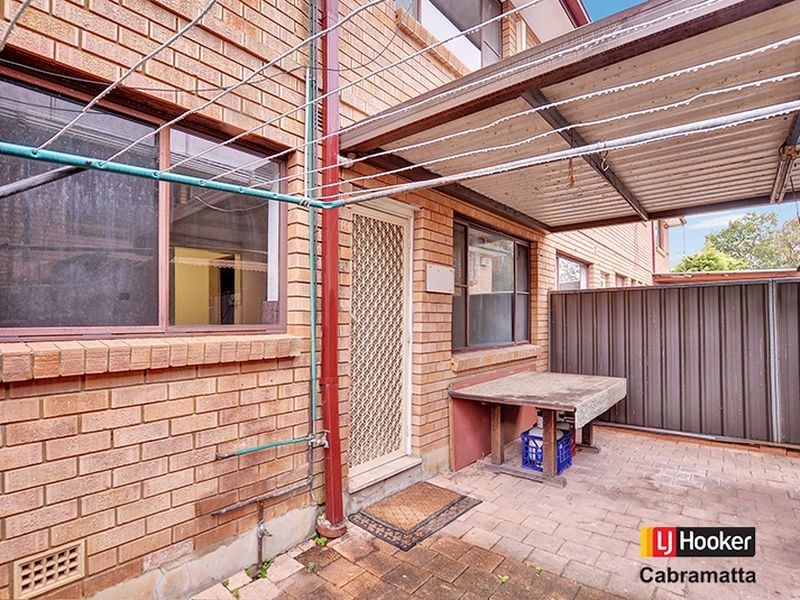 12/108 Wattle Avenue, Carramar NSW 2163